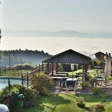 Rimaggiori Country & Restaurant باربيرينو دي موجيلو