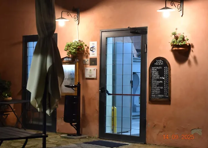 Rimaggiori Country & Restaurant *